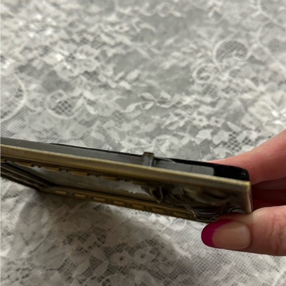 Vintage Elegant Bronze Photo Picture Frame with Baby Shoes MCM 80’s 90’s Nursery - Picture 6 of 8